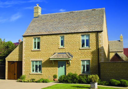 What are the benefits of Alitherm 400 Aluminium Windows?