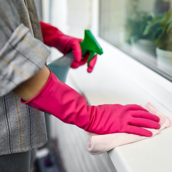 The Ultimate Guide: How to Clean PVC-U Windows